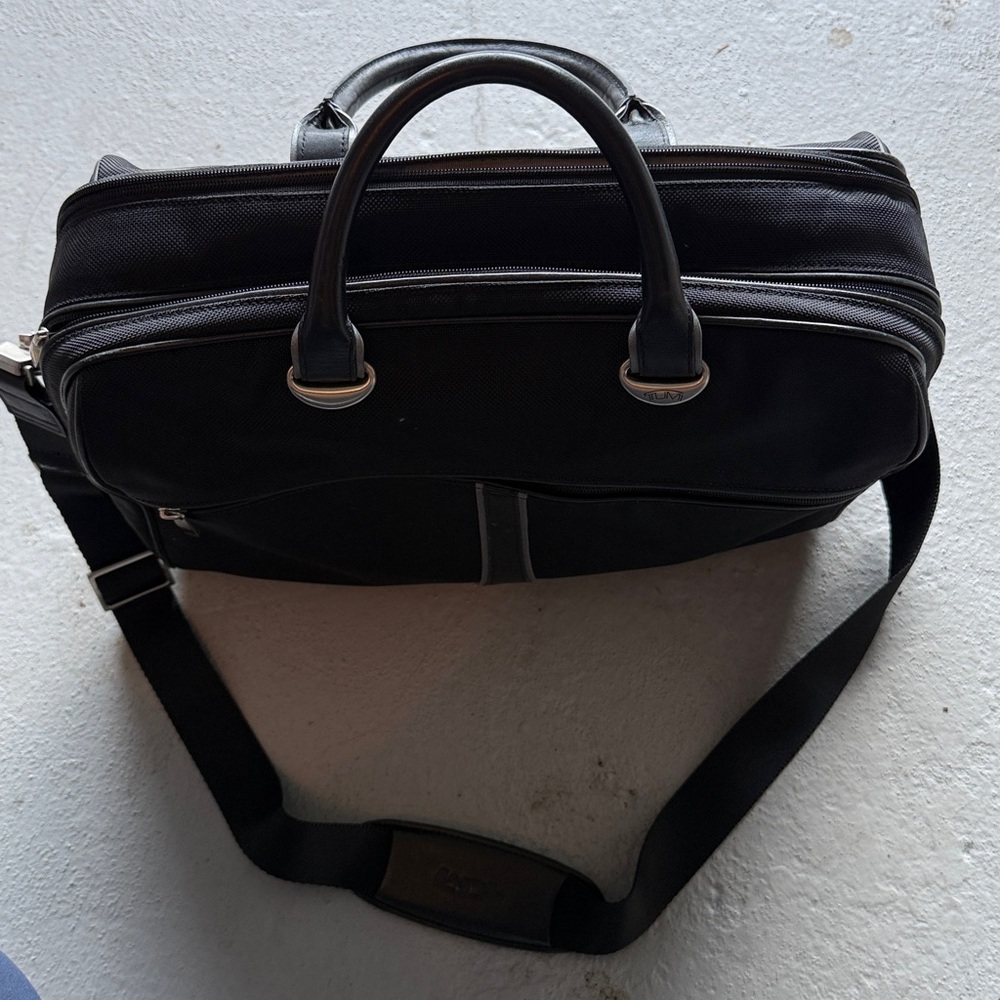 Tumi Laptop Bag Briefcase Ballistic Nylon Leather Trim - Picture 8 of 8